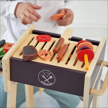Juego de grill de madera Cocinita-Barbacoa con alimentos y utensilios para niños