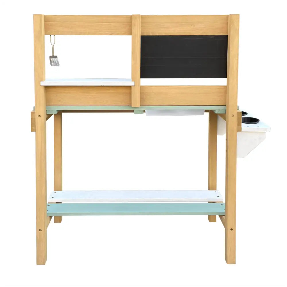 Cocinita AXI Puck exterior de madera para niños con pizarra y estantes
